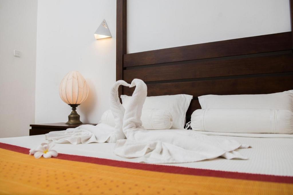 Roman Lake Ayurveda Boutique Resort Ahungalla Dış mekan fotoğraf