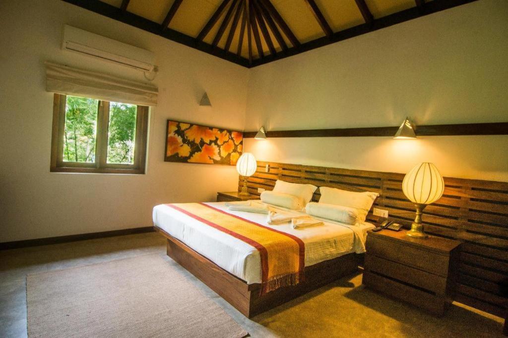 Roman Lake Ayurveda Boutique Resort Ahungalla Dış mekan fotoğraf