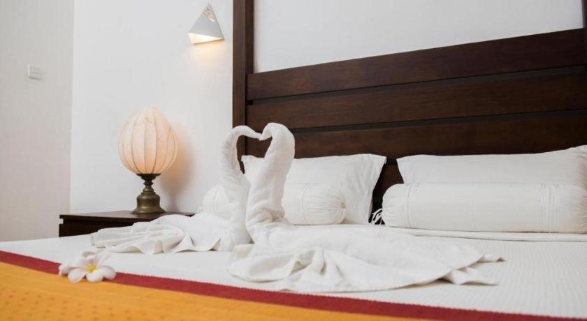 Roman Lake Ayurveda Boutique Resort Ahungalla Dış mekan fotoğraf