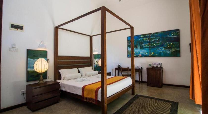 Roman Lake Ayurveda Boutique Resort Ahungalla Dış mekan fotoğraf