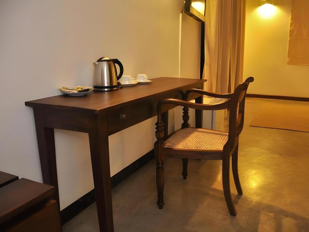 Roman Lake Ayurveda Boutique Resort Ahungalla Dış mekan fotoğraf